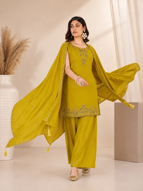 Mustard_Yellow_Roman_Silk_Embroidered_Kurta_Palazzo_Set_With_Dupatta
