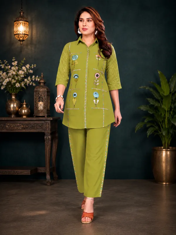 Olive_Green_Mal_Cotton_Floral_Co_Ord_Set