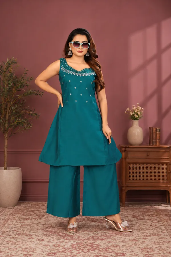 Teal_Blue_Vetican_Silk_Palazzo_Suit