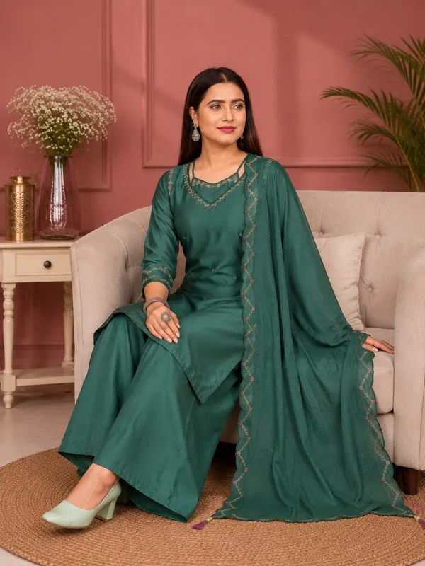 Deep_Emerald_Green_Gaji_Silk_Palazzo_Suit_Set