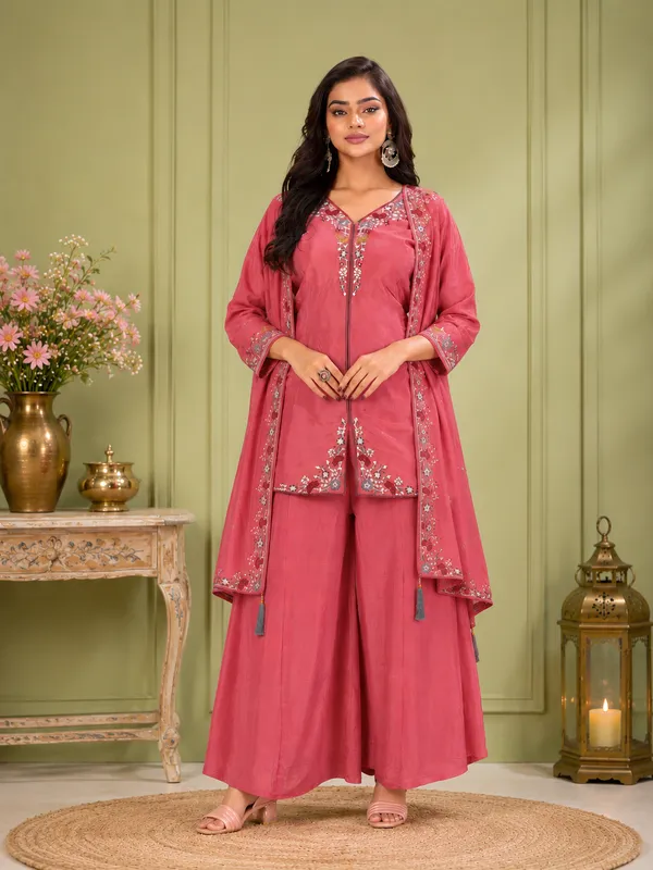 Onion_Pink_Pure_Natural_Crepe_Embroidered_Palazzo_Set