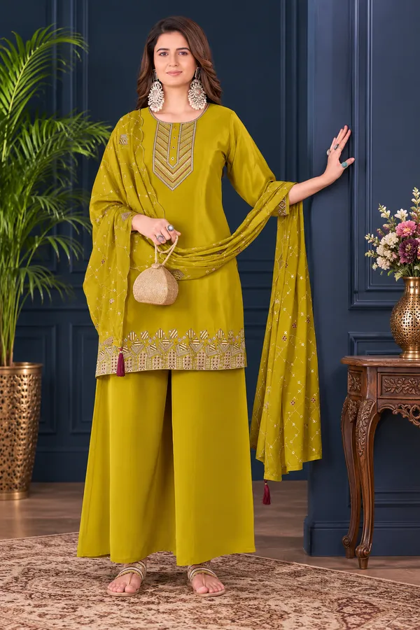 Mustard_Yellow_Natural_Crepe_Geometric_Embroidered_Kurta_Set