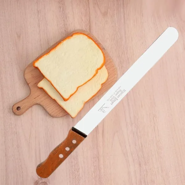 Bread_Knife_with_Stainless_Steel_Serrated_Blade_and_Wooden_Handle,_Long_Bread_Slicer_Knife_for_Bread,_Cakes,_Pastries_and_Sandwiches,_Kitchen_Cutting_Tool