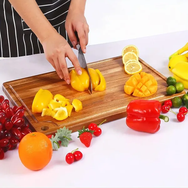 Kitchen_Knife_Stainless_Steel_Sharp_Cutting_Knife_with_Ergonomic_Black_Handle_for_Vegetable_Fruit_Slicing_Chopping_and_Everyday_Kitchen_Use