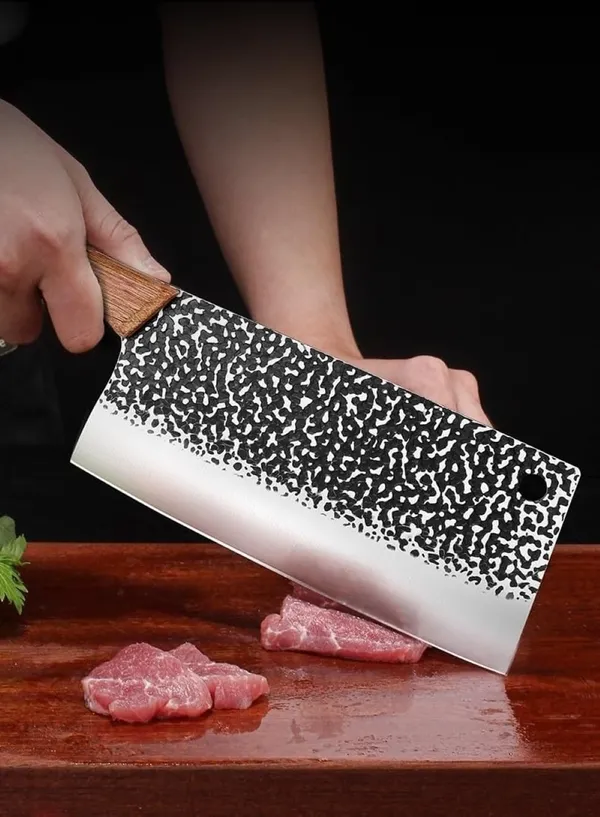 Premium_Japanese-Style_Kitchen_Cleaver_�_Textured_Stainless_Steel_Blade_with_Ergonomic_Wooden_Handle