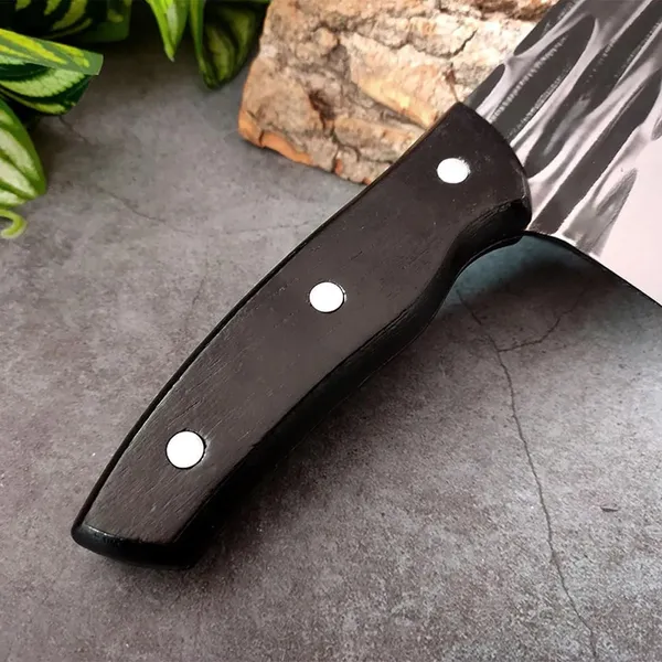 Stainless_Steel_Chef_Knife_with_Ergonomic_Black_Handle,_Sharp_Multipurpose_Kitchen_Chopping_&_Cutting_Knife_for_Vegetables,_Fruits,_Meat_&_Everyday_Cooking