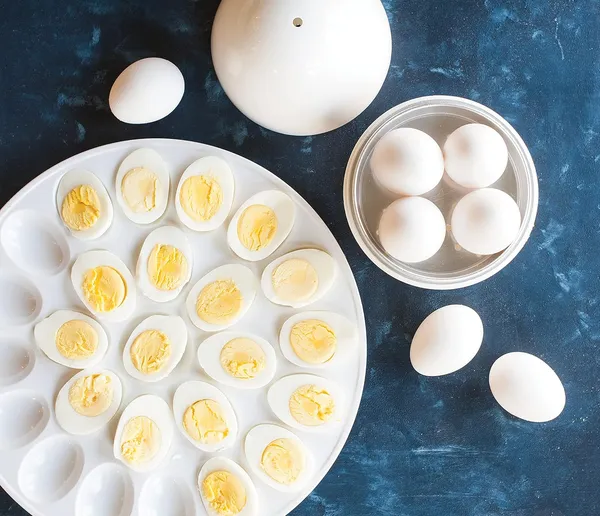 Microwave_Safe_Egg_Boiler_|_4_Egg_Capacity_Cooker_for_Easy_Cooking
