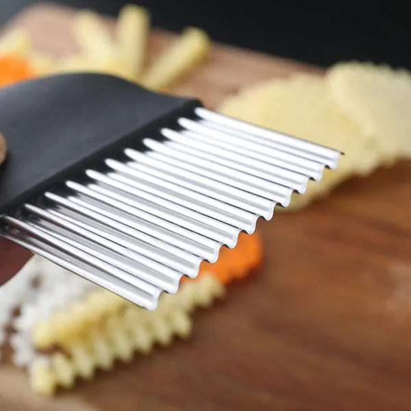 Vegetable_Slicer_Cutter,_Handheld_Vegetable_Chopper_&_Crinkle_Cutter_for_Potato,_Carrot,_Cucumber,_Radish_&_Other_Vegetables,_Manual_Kitchen_Cutting_Tool