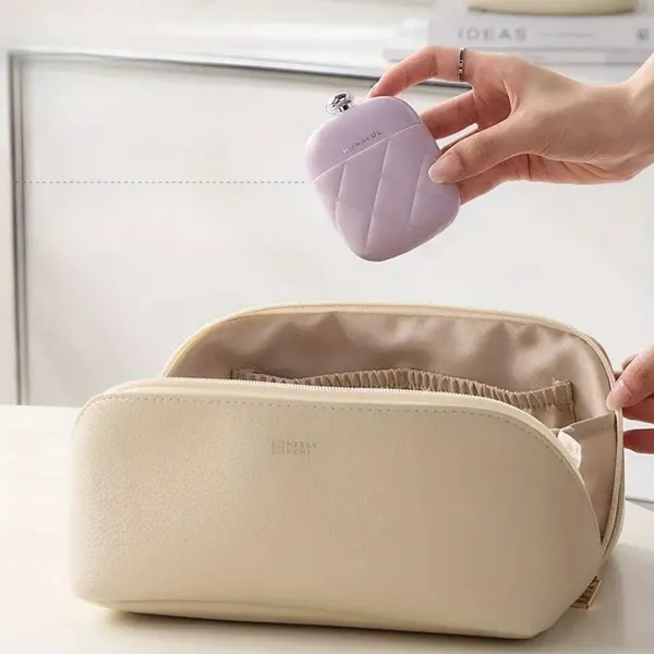4-in-1_Manicure_&_Nail_Care_Set_with_Case