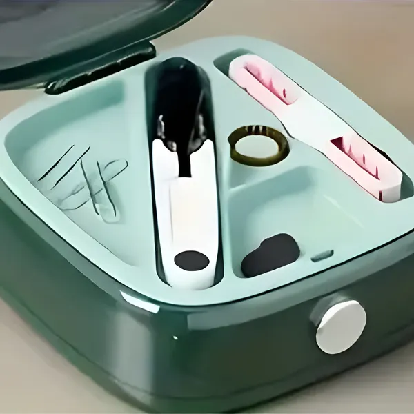 Mini_Sewing_Kit_Set_with_Scissors,_Needles,_Thread,_Thimble_&_Measuring_Tape_|_Portable_Stitching_Kit