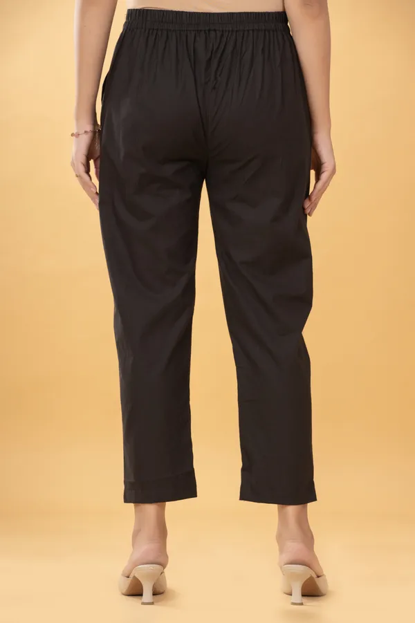 Black_Cotton_Relaxed_Fit_Ankle_Length_Trousers_For_Women