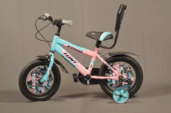 Kids_Bicycle_With_Training_Wheels