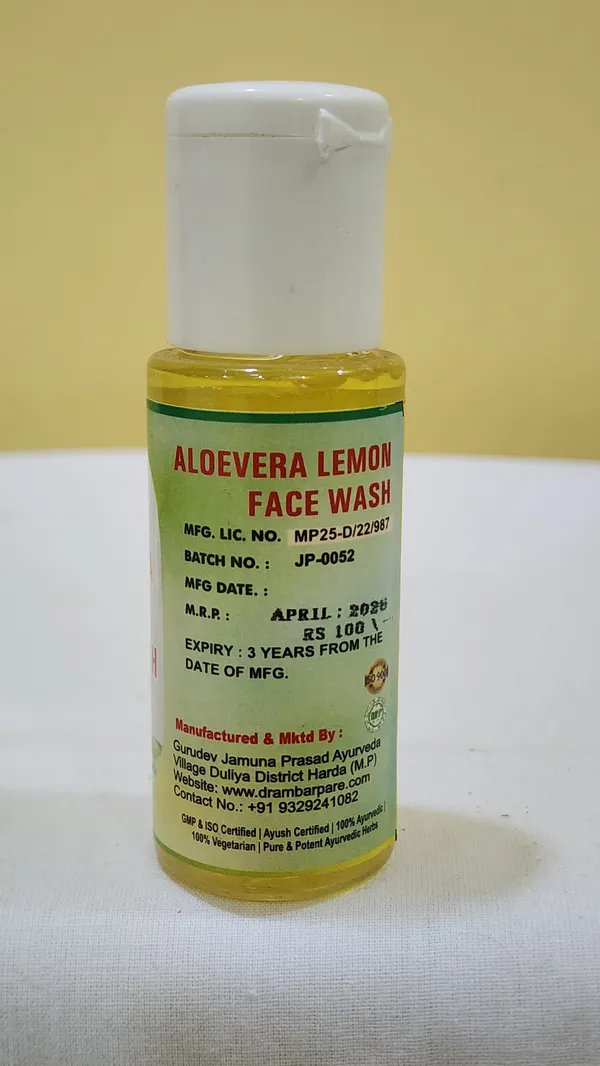 Dr._Pare_Ayurveda_Aloe_Vera_Lemon_Face_Wash