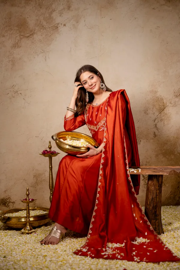 Orange_Vichitra_Silk_Straight_Kurta_Set_For_Women