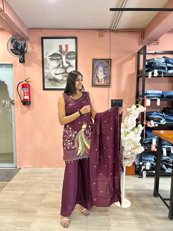 Maroon_Roman_Silk_Embroidered_Straight_Kurta_Set_For_Women