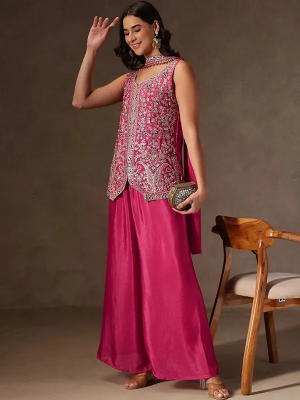 Beautiful_Embroidered_Kurta_Palazzo_Outfit