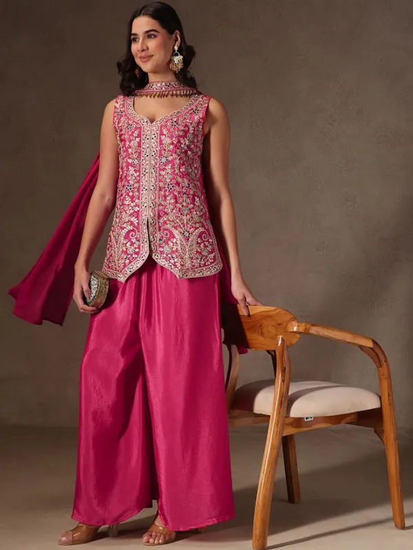 Beautiful_Embroidered_Kurta_Palazzo_Outfit