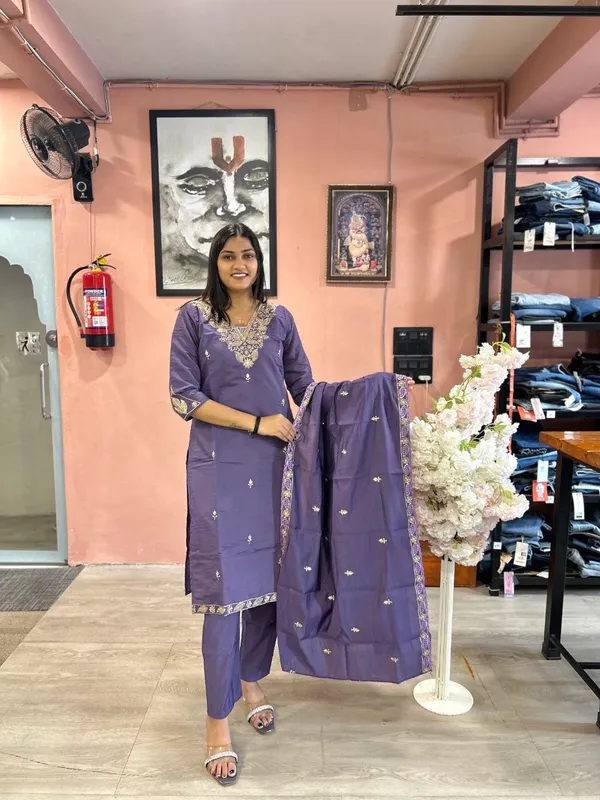 Purple_Roman_Silk_Straight_Embroidered_Anarkali_Suit_Set_For_Women