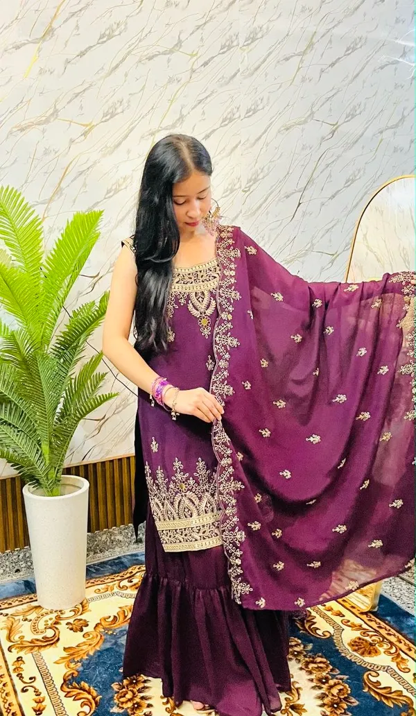 Elegant_Pastel_Purple_Embroidered_Palazzo_Suit_Set_for_Women