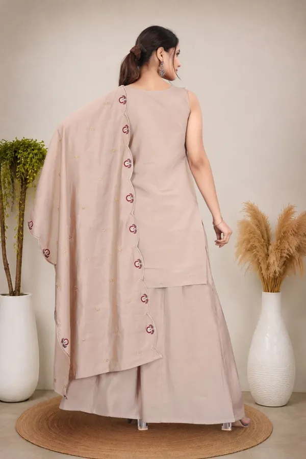 Beige_Roman_Silk_Sleeveless_Embroidered_Kurta_Set_For_Women
