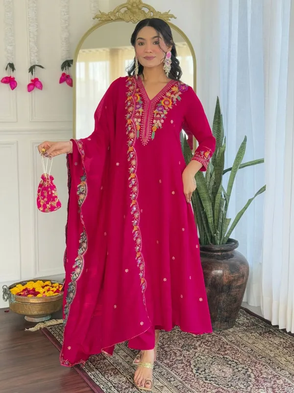 Magenta_Chanderi_Silk_Embroidered_Anarkali_Suit_Set_For_Women