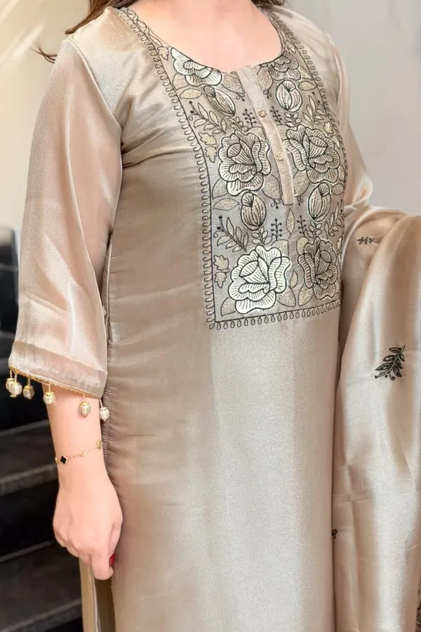 Women_s_Brown_Floral_Embroidered_Anarkali_Ethnic_Wear
