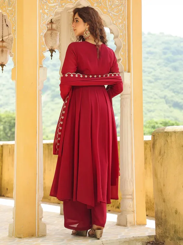 Women’s_Premium_Maroon_Embroidered_Anarkali_Ethnic_Set