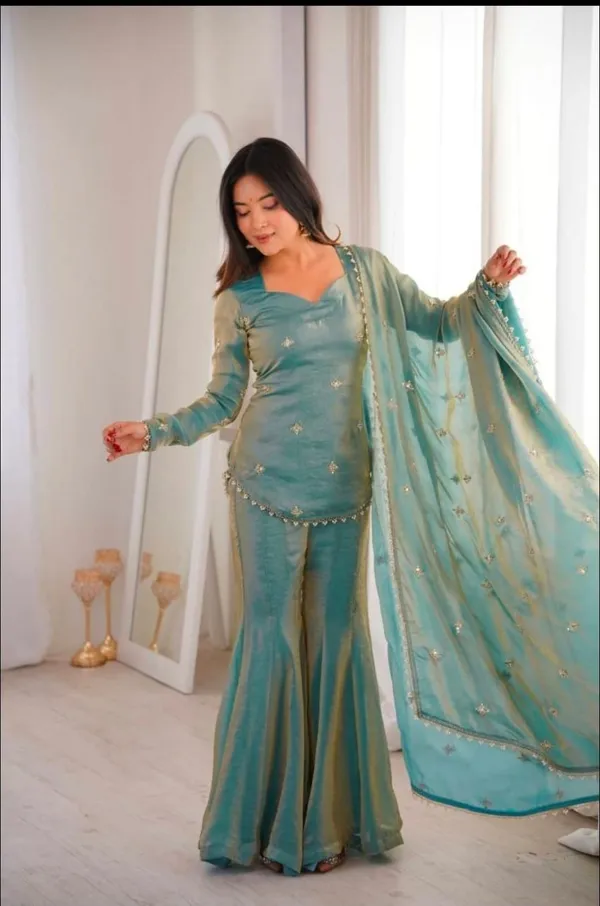 Women’s_Sea_Green_Embroidered_Palazzo_Suit_Set