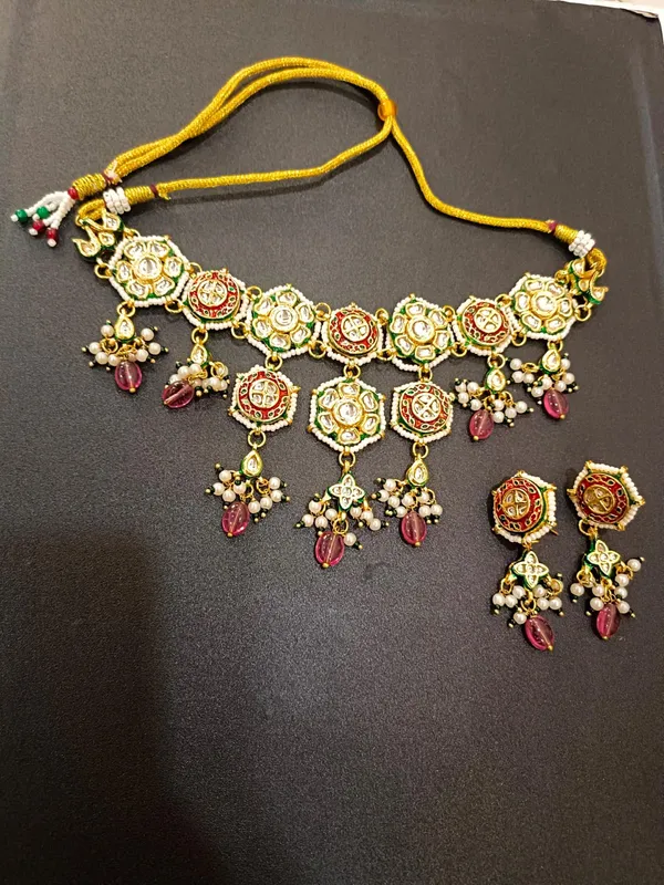 Red_Kundan_Meena_Traditional_Necklace_Set_For_Women