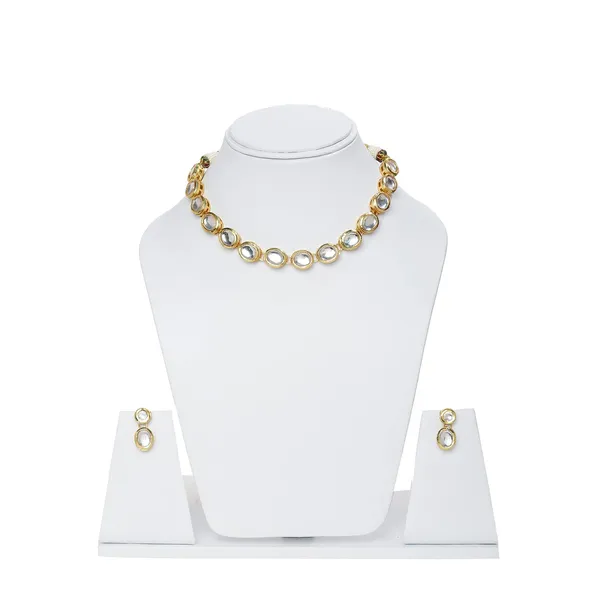 Golden_Kundan_Necklace_Set_For_Women