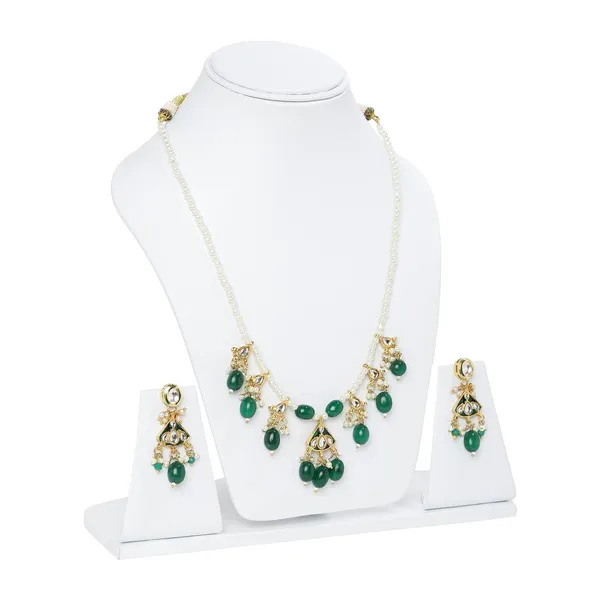 Green_Kundan_Pearl_Necklace_Set_For_Women