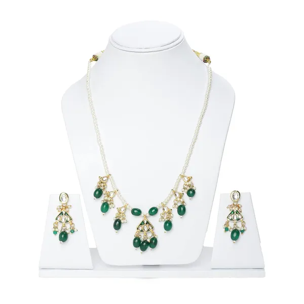 Green_Kundan_Pearl_Necklace_Set_For_Women