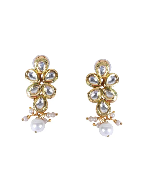 Golden_And_White_Kundan_Pearl_Single_Line_Necklace_Set_With_Earrings_For_Women