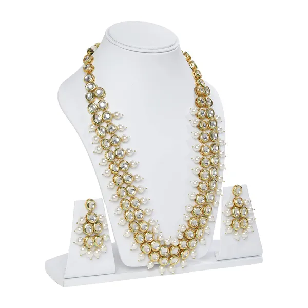 White_Kundan_Pearl_Traditional_Necklace_Set_For_Women