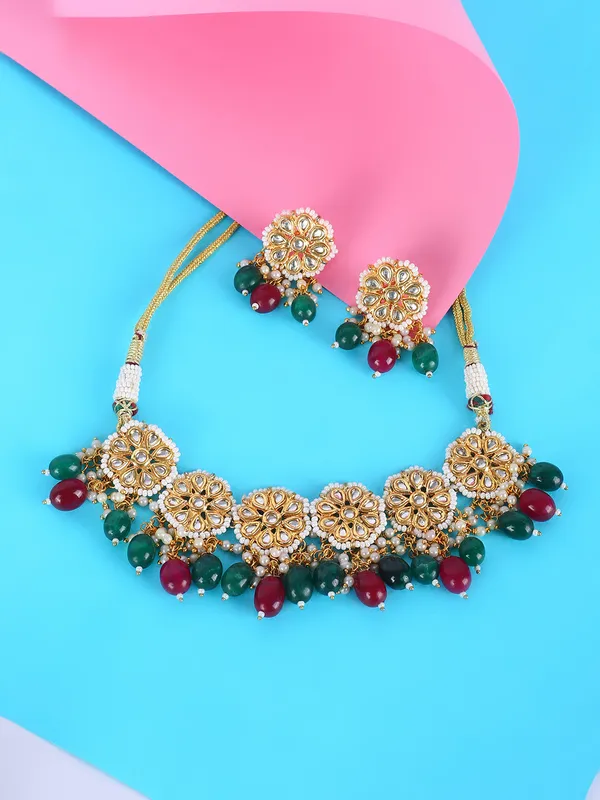 Red_And_Green_Kundan_Floral_Necklace_And_Earrings_Set_For_Women