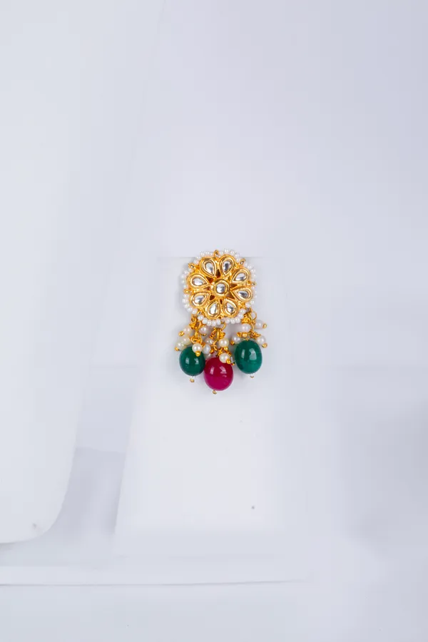 Red_And_Green_Kundan_Floral_Necklace_And_Earrings_Set_For_Women