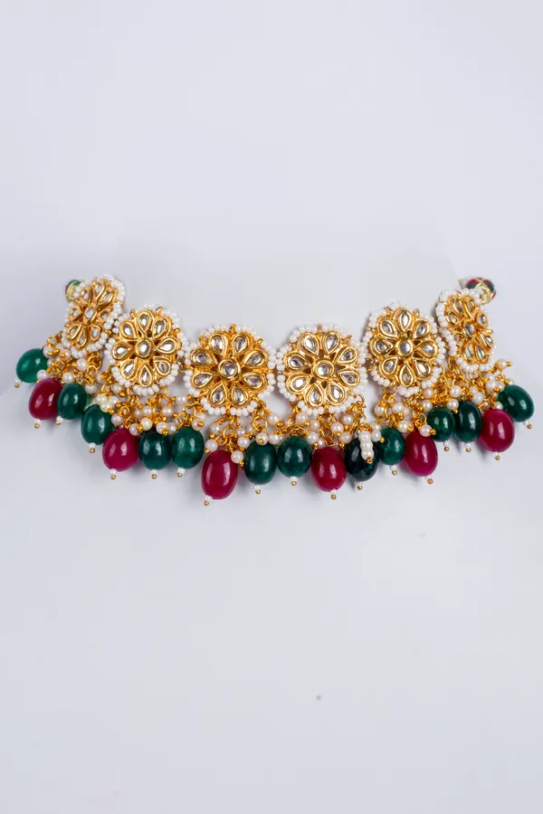 Red_And_Green_Kundan_Floral_Necklace_And_Earrings_Set_For_Women