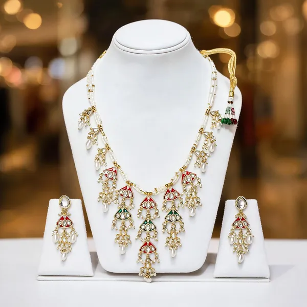 Gold_Kundan_Pearl_Necklace_Set_For_Women