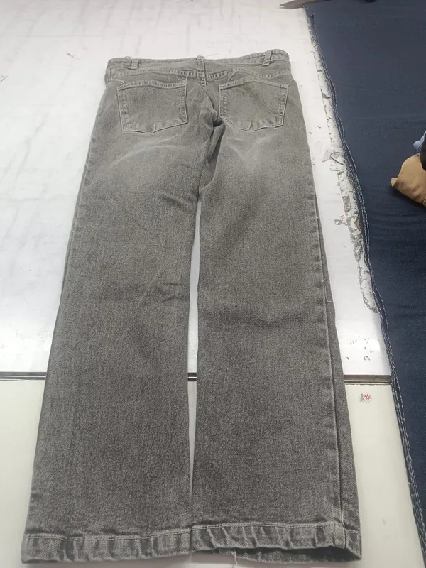 Grey_Cotton_Denim_Wide_Leg_Jeans_for_Women