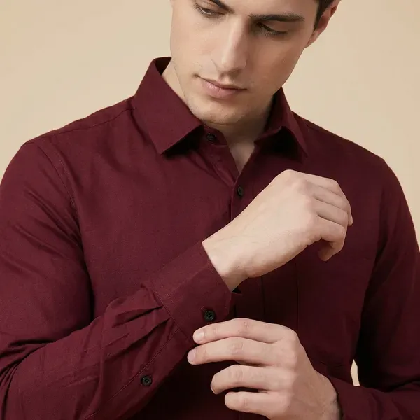Maroon_Lyzoo_Fashion_Solid_Casual_Shirt_For_Men