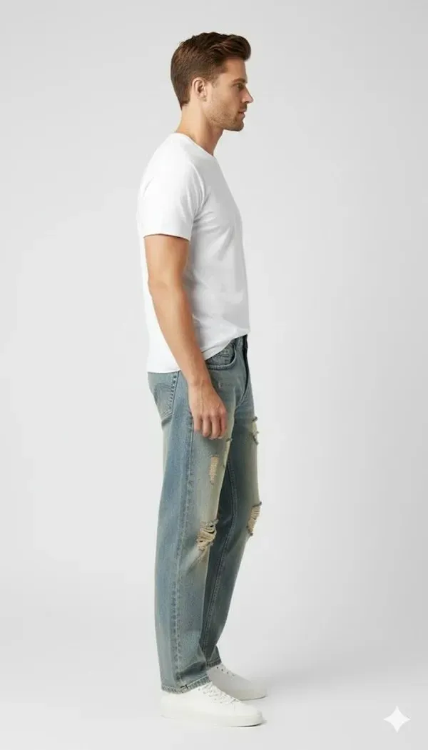 Light_Blue_Straight_Fit_Jeans_For_Men