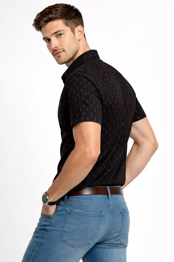 Black_And_Red_Abstract_Dash_Print_Half_Sleeve_Casual_Shirt_For_Men