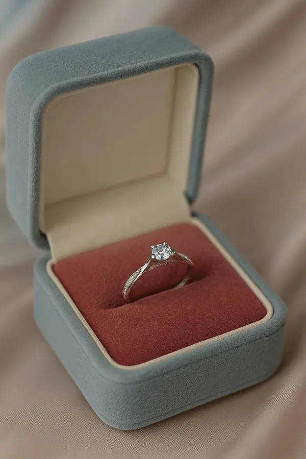 Starlit_Elegance_925_Silver_Solitaire_Rings_For_A_Radiant_Romance_Default_Title