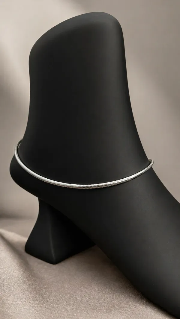 Aurora_Coil_925_Sterling_Silver_Anklet_With_Sleek_Sculpted_Bands_Of_Light_Single