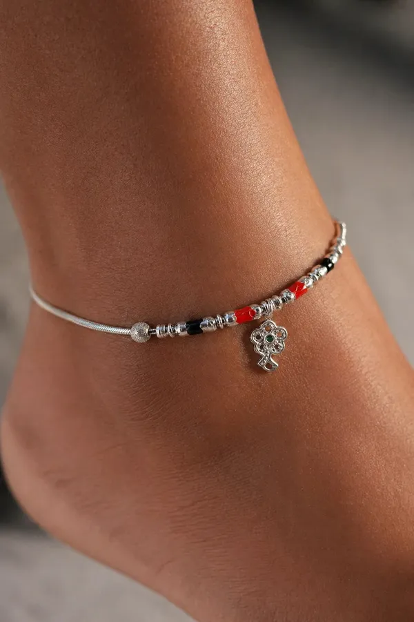 Enchanted_Talisman_925_Sterling_Silver_Anklet_With_Emerald_Green_Charm_Glow_Pair