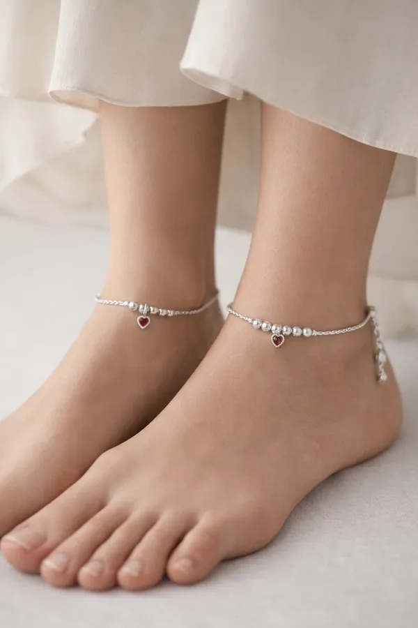 Crimson_Heartbeat_Beaded_Silver_Anklet_A_Delicate_Promise_In_Every_Step_Single