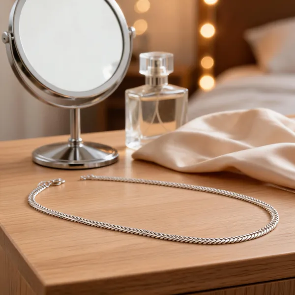 Premium_925_Sterling_Silver_Herringbone_Chain_Minimal_Elegant_Timeless