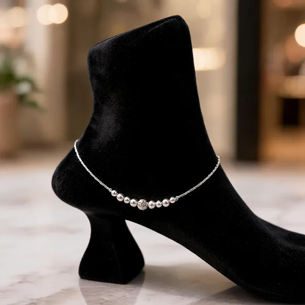 Starlit_Drift_Textured_Beaded_Silver_Anklet_A_Subtle_Gleam_For_Every_Step_Pair