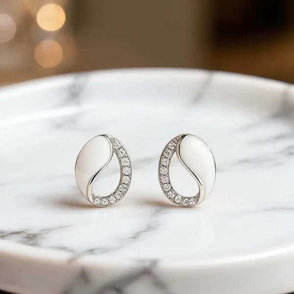 Harmonious_Glow_Yin_Yang_Inspired_Silver_Zircon_Earrings