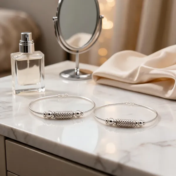 Enchanting_Dreams_The_Luxurious_Silver_Anklet_Experience_Pair